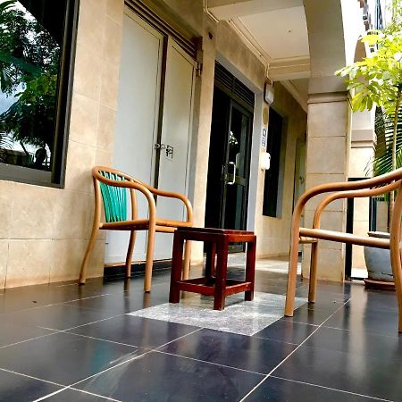 Capernaum Hotels Kyambogo  Luaran gambar