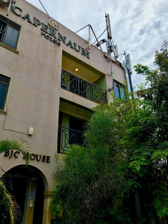 Capernaum Hotels Kyambogo  Luaran gambar