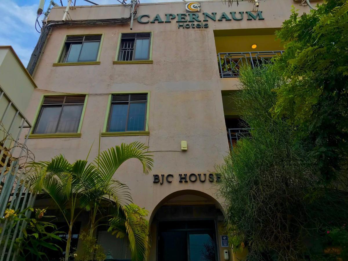 Capernaum Hotels Kyambogo  Luaran gambar
