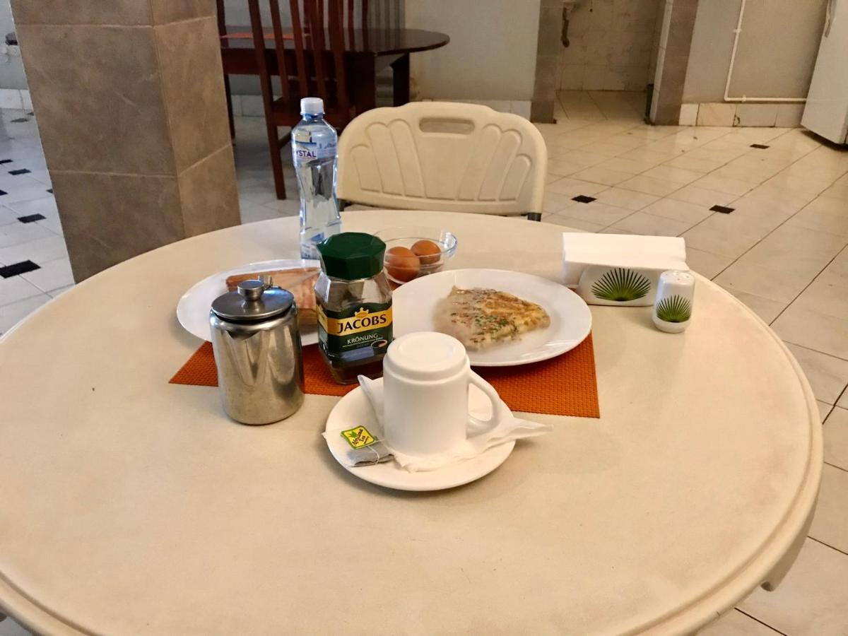 Capernaum Hotels Kyambogo  Luaran gambar