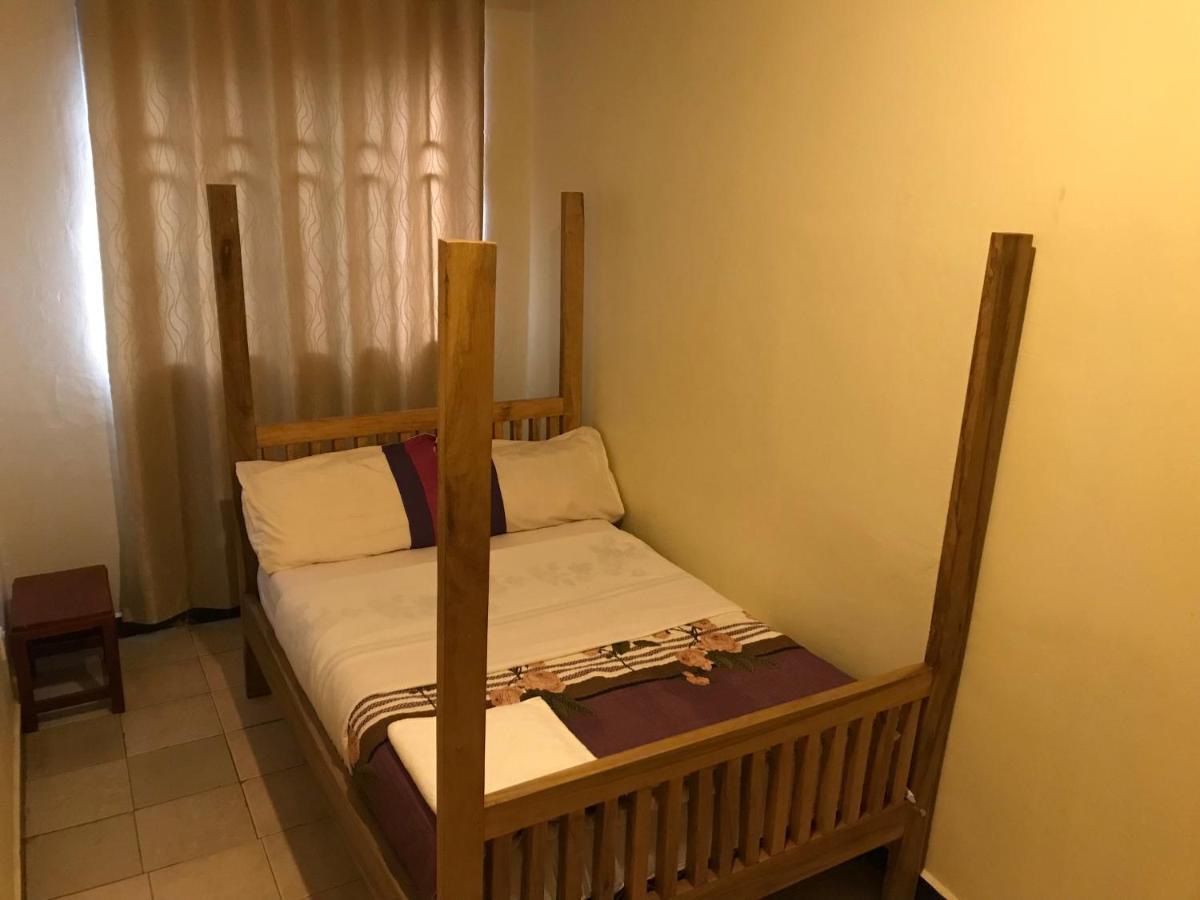 Capernaum Hotels Kyambogo  Luaran gambar
