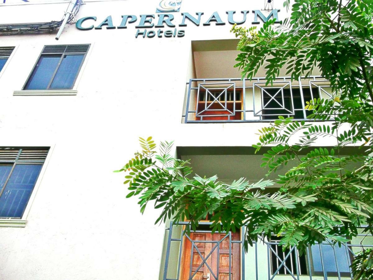 Capernaum Hotels Kyambogo  Luaran gambar